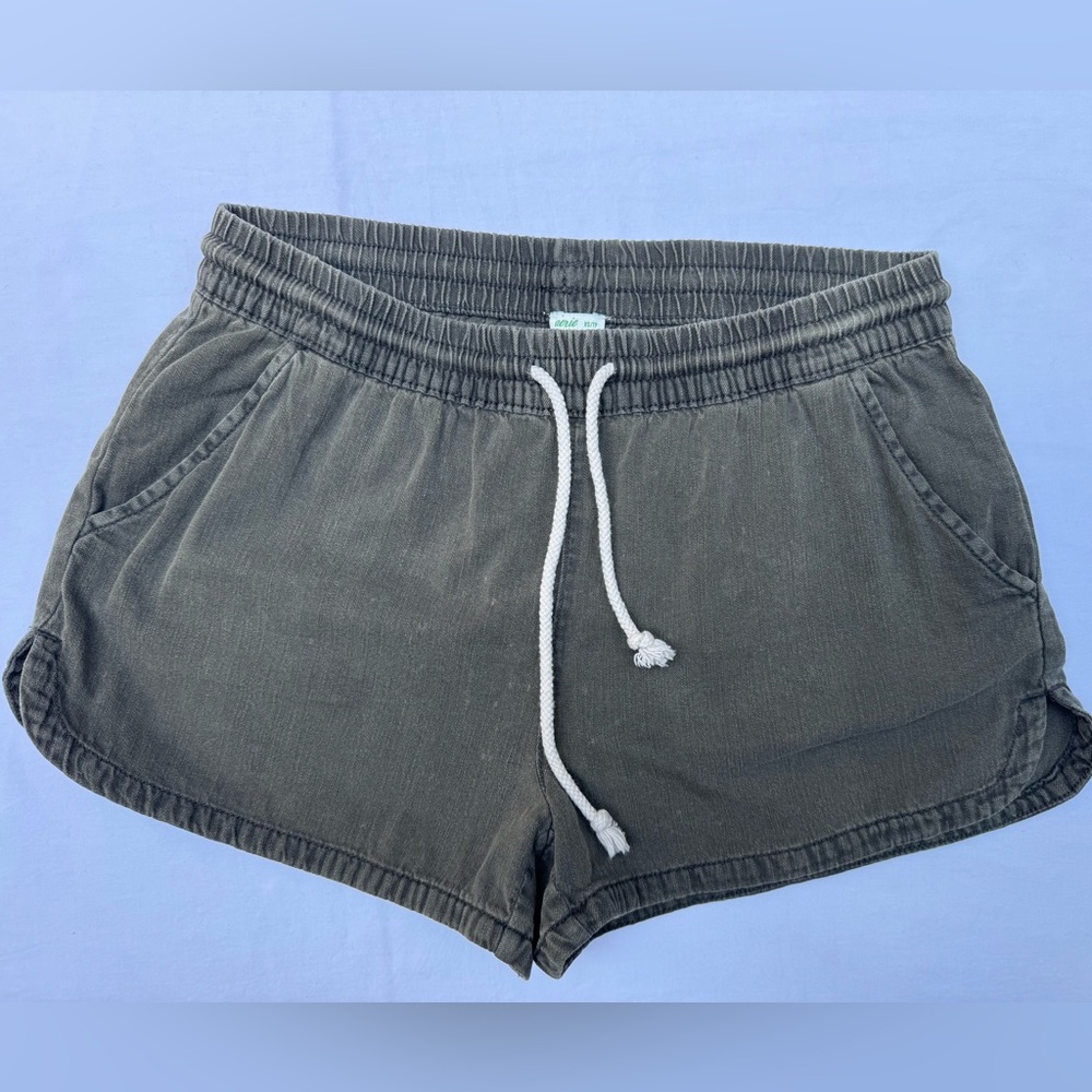 Aerie Chambray Low-rise Shorts XS